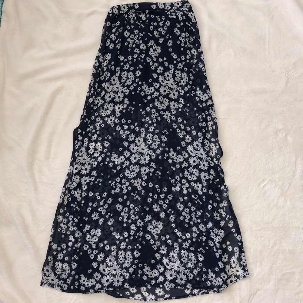 Hollister Size Medium Flower Maxi Skirt